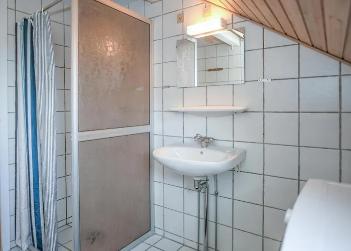 3 Bedroom Cozy In Romo Apartament Sønderby